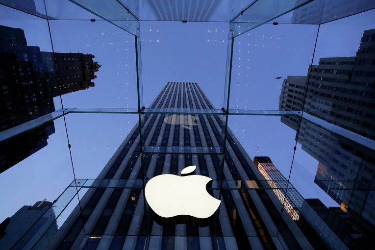 Компания Apple начала проверку из-за развалившегося напополам телефона iPhone 8 Plus