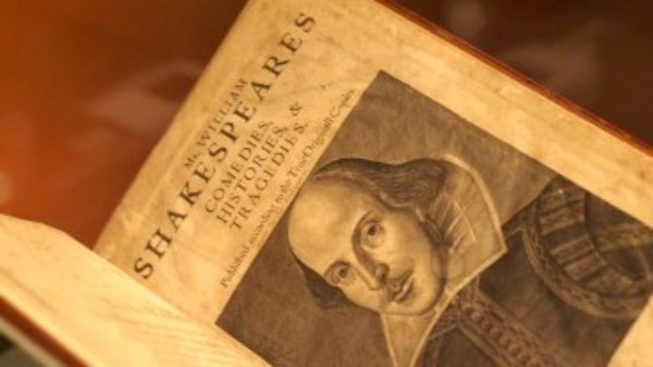 Студентов из Великобритании предупреждают о домогательствах в творчестве Шекспира