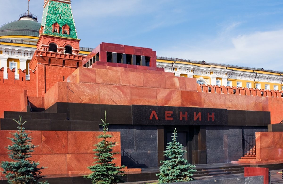 Мавзолей Ленина закроют на два дня
