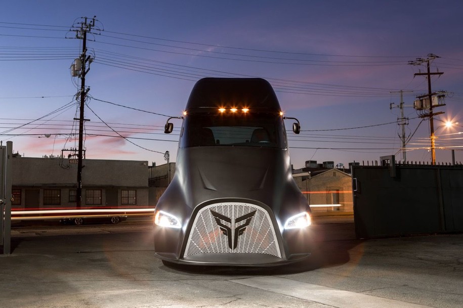 Американский Thor Trucks подготовил конкурента электрогрузовику Tesla Semi