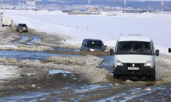 На Ямале водители бросают заглохшие авто вдоль дорог