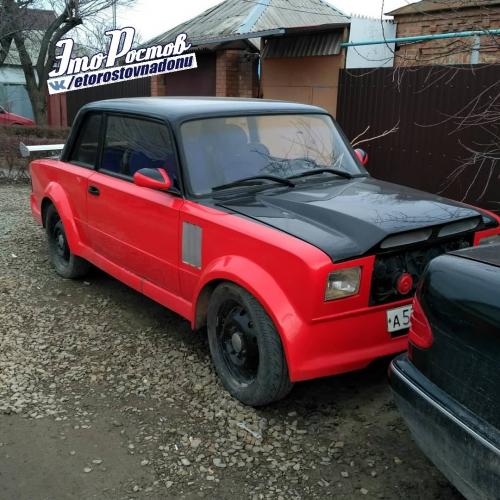Ростовских водителей восхитил спорткар на базе «Жигулей»
