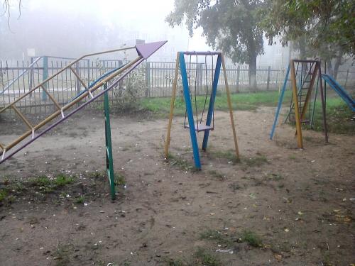 Опасные детские площадки угрожают жизни детей в Ульяновске