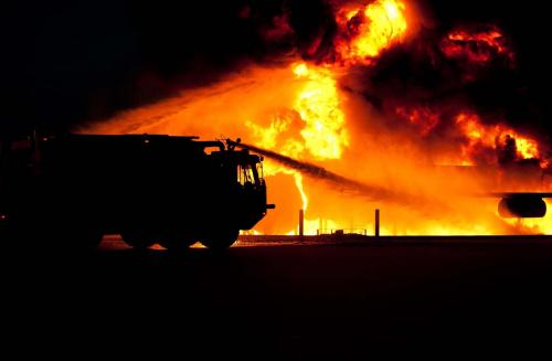 На нефтяной скважине в Татарстане ночью произошел пожар