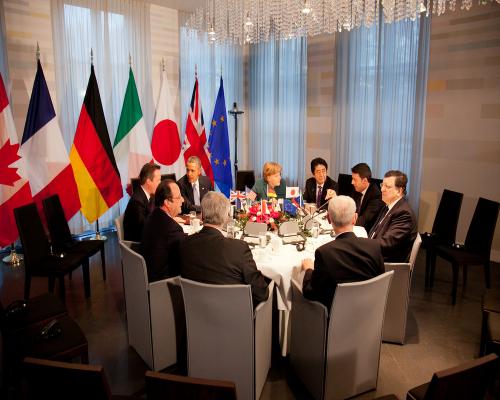 В Германии политики предлагают пригласить Россию на саммит G7
