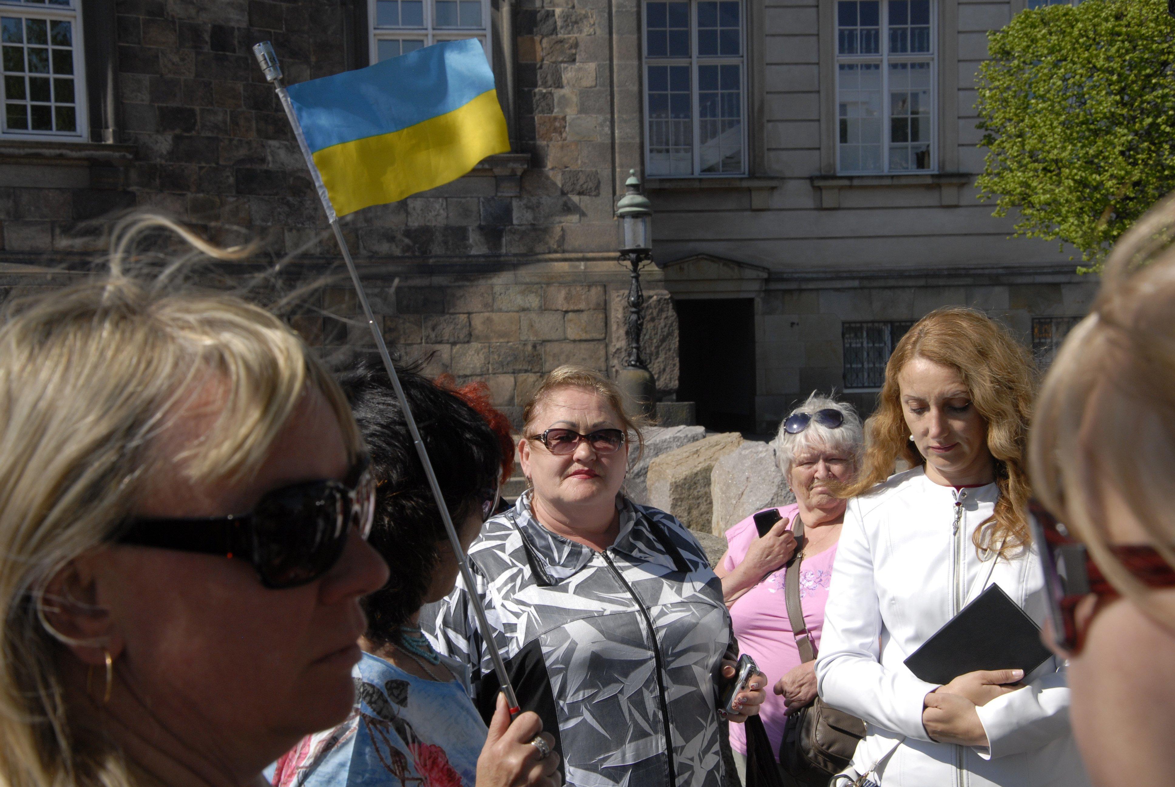 Обратная сторона безвиза: для въезда в ЕС украинцам теперь потребуется спецразрешение