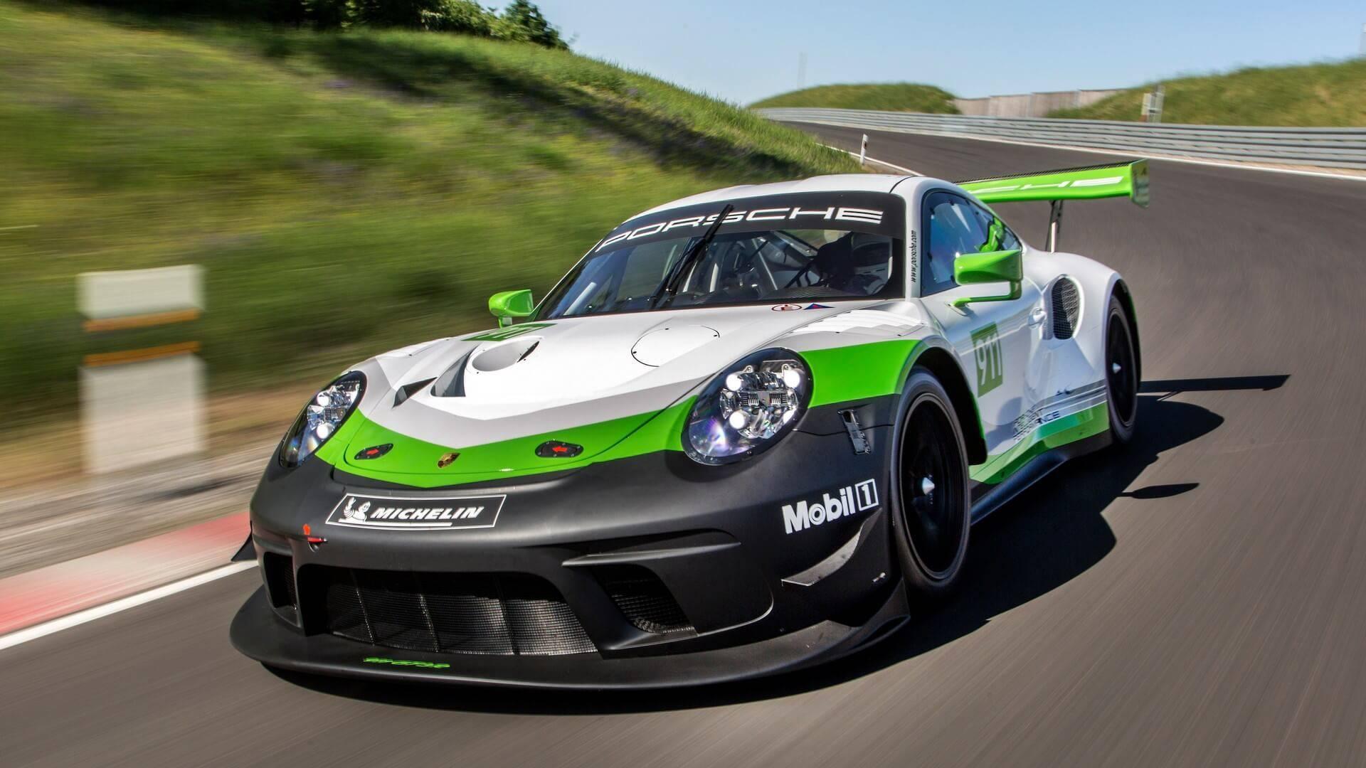 Официально представлен новый трековый спорткар Porsche 911 GT3 R