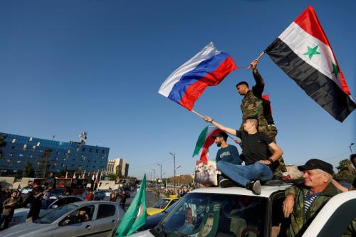 Трофеи российских саперов из Сирии показали обществу