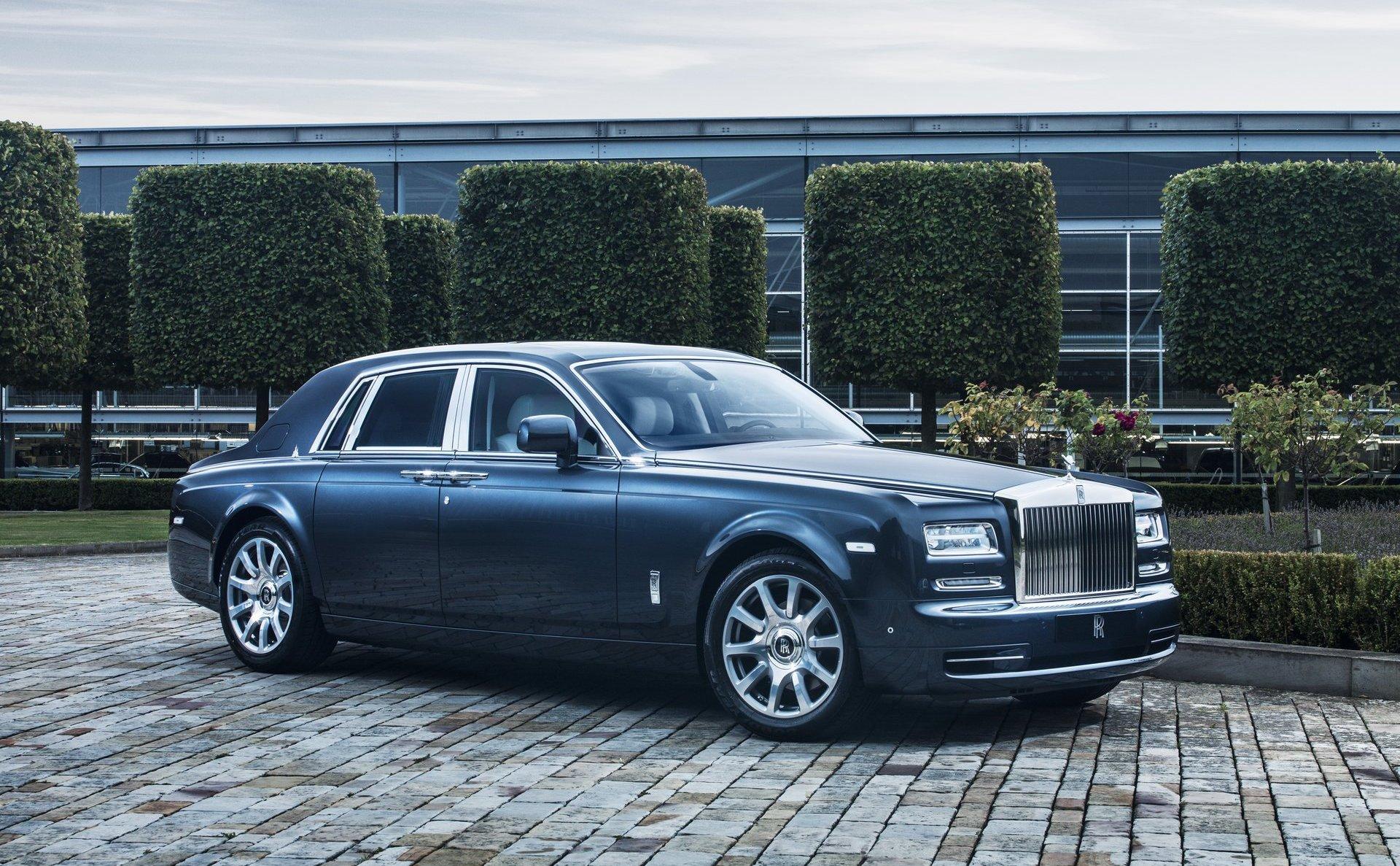 Компанию Rolls-Royce покинул главный дизайнер