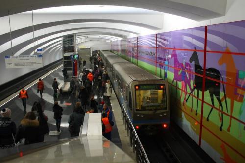 Специалисты привели в порядок более 10 станций метро Москвы