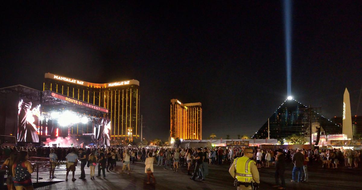 Компания MGM Resorts подала в суд на пострадавших при стрельбе в Лас-Вегасе