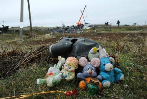 «Хотели заработать»: Стало известно, почему Киев разрешил полёт MH17 над Донбассом