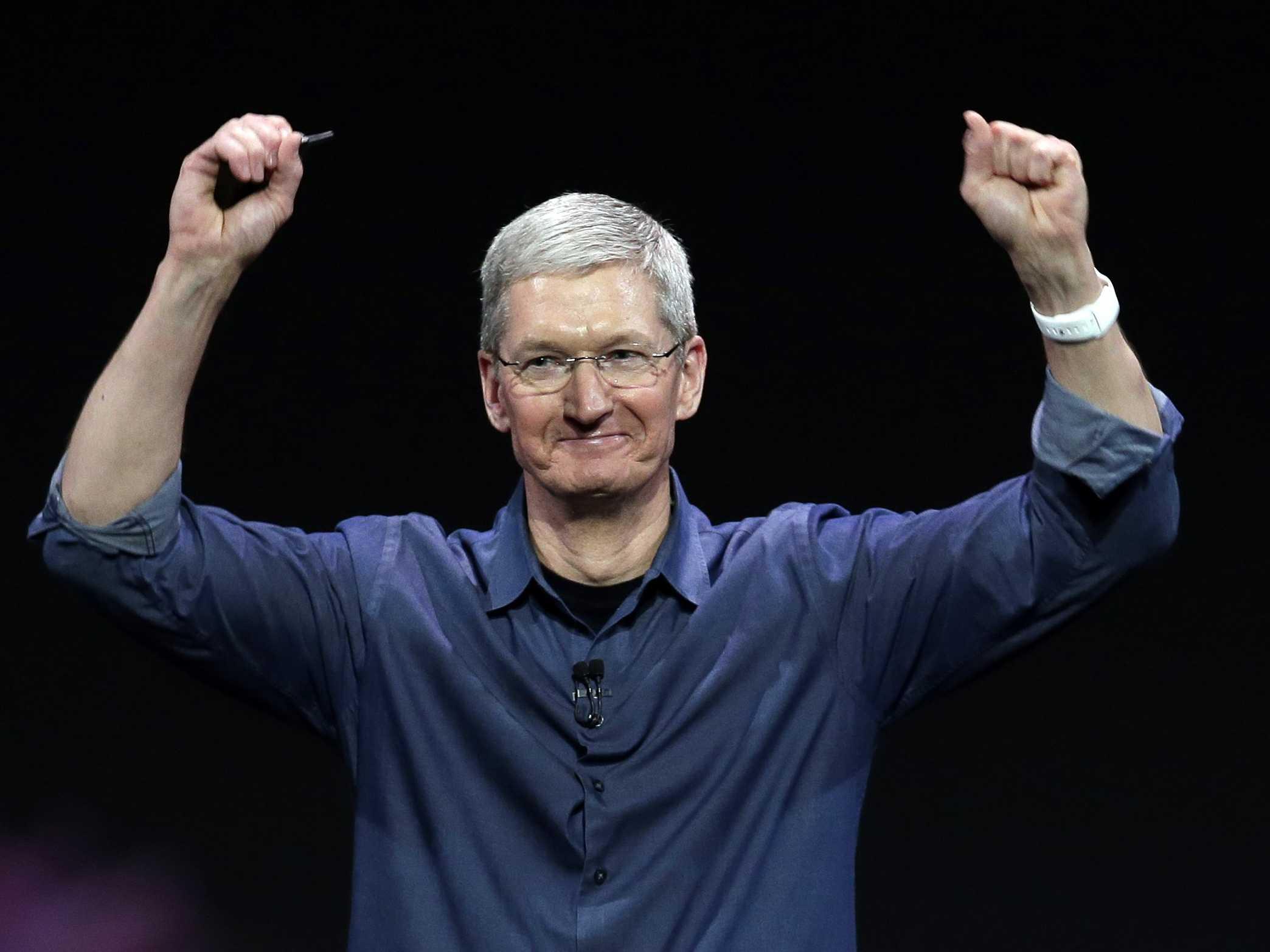 Apple стала первой американской компанией с капитализацией в $1 трлн