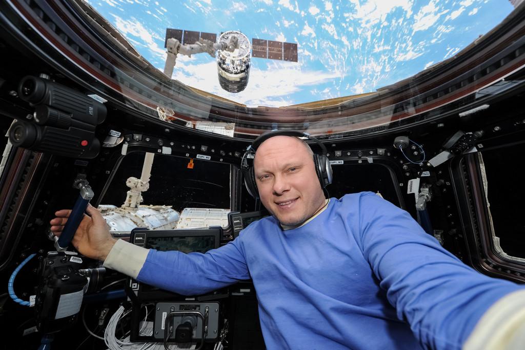Российский космонавт внезапно обрел всемирную популярность в соцсетях
