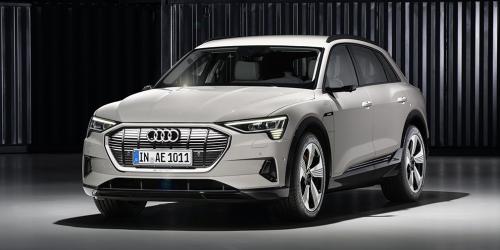 Audi представила серийный электрокроссовер Audi E-Tron