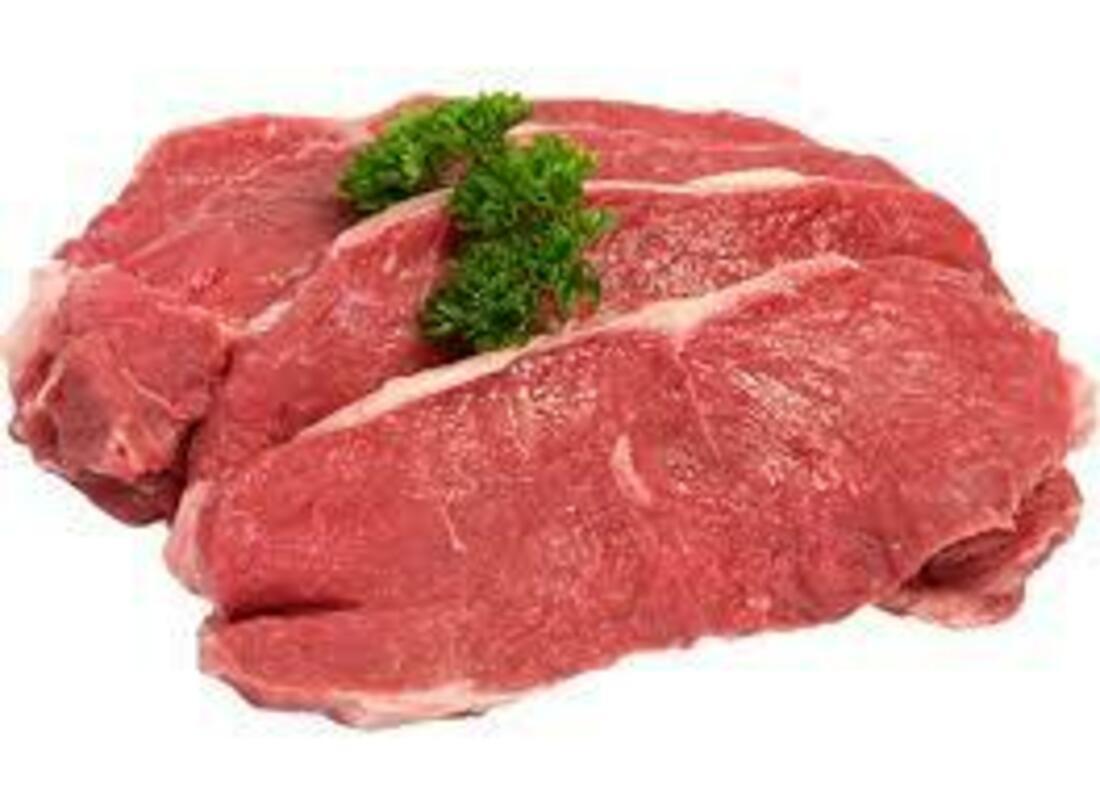 Почти 2,3 тонны некачественного мяса забраковали в Ростовской области