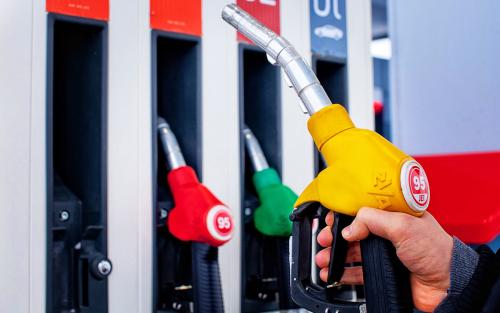 ФАС: В росте цен на бензин в регионах нарушений не выявлено