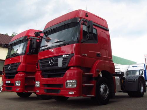 Мощные тягачи — универсальный транспорт для перевозки больших грузов