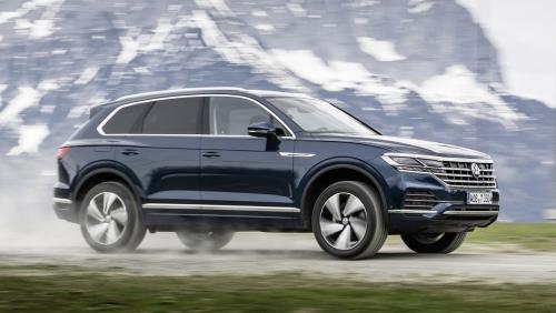 «Минус производителю»: Владельцы Volkswagen Touareg жалуются на «болячку» моделей в новом кузове