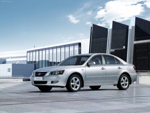 «Волга» по-корейски: Почему Hyundai Sonata EF стоит покупать на «вторичке»?